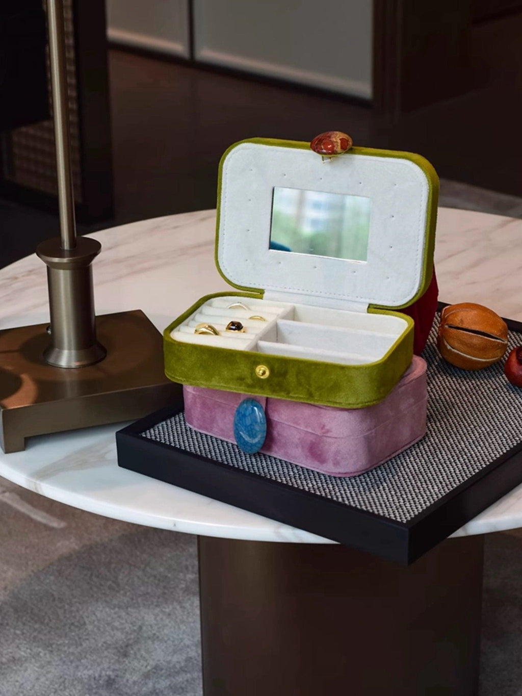 Coffrets à bijoux Galet rose mauve et vert mousse, intérieur compartimenté