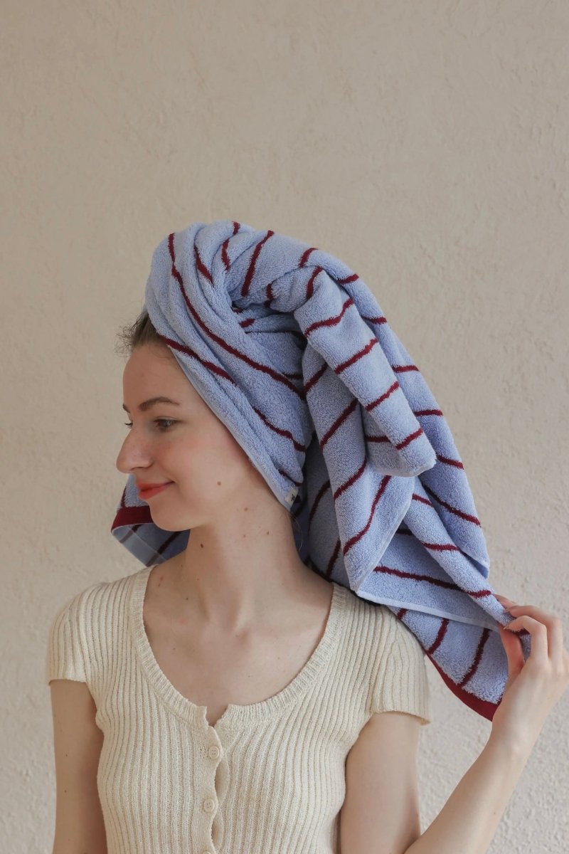 Serviette rayée bleu brume – vue 3