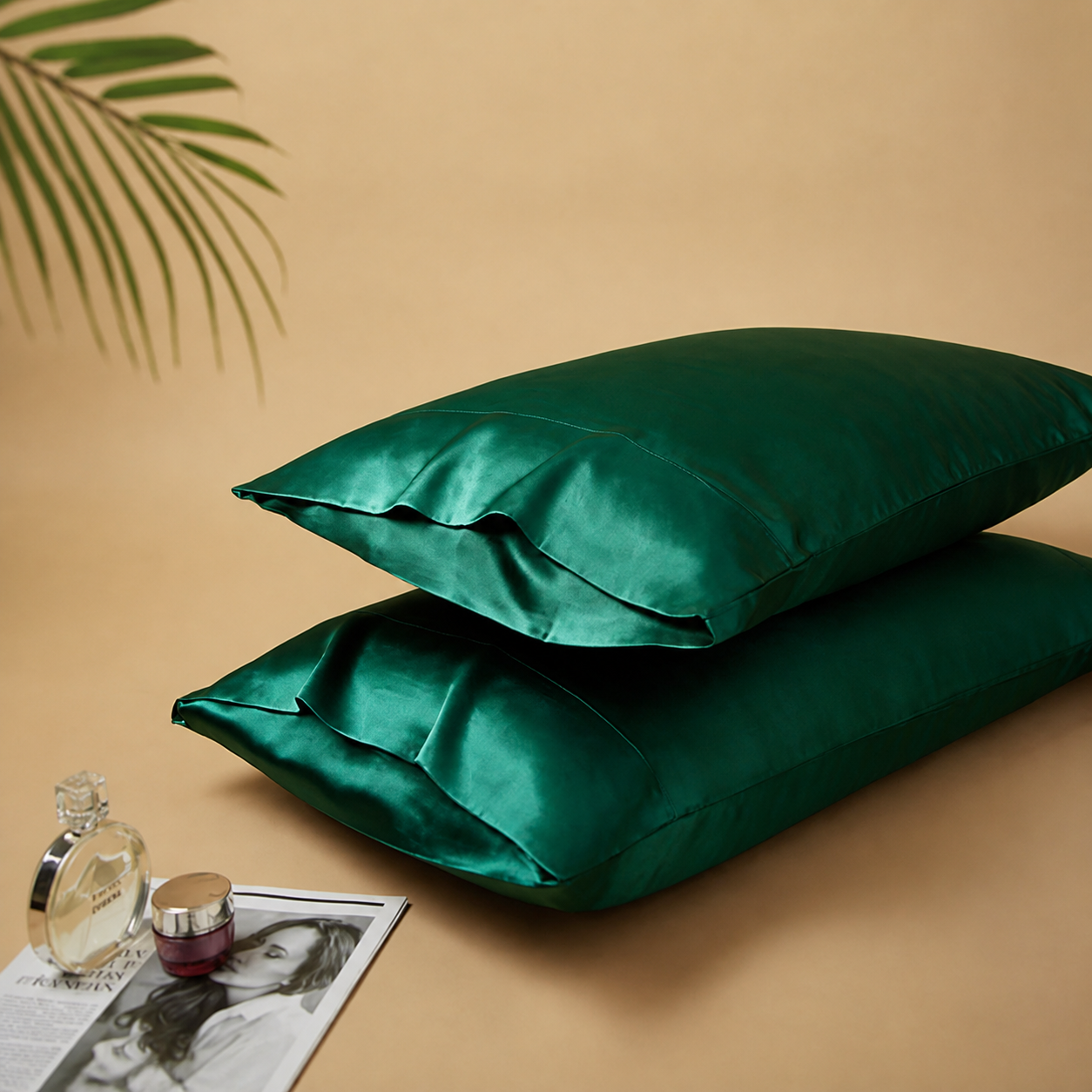 Duo de taies en soie de mûrier — Vert émeraude