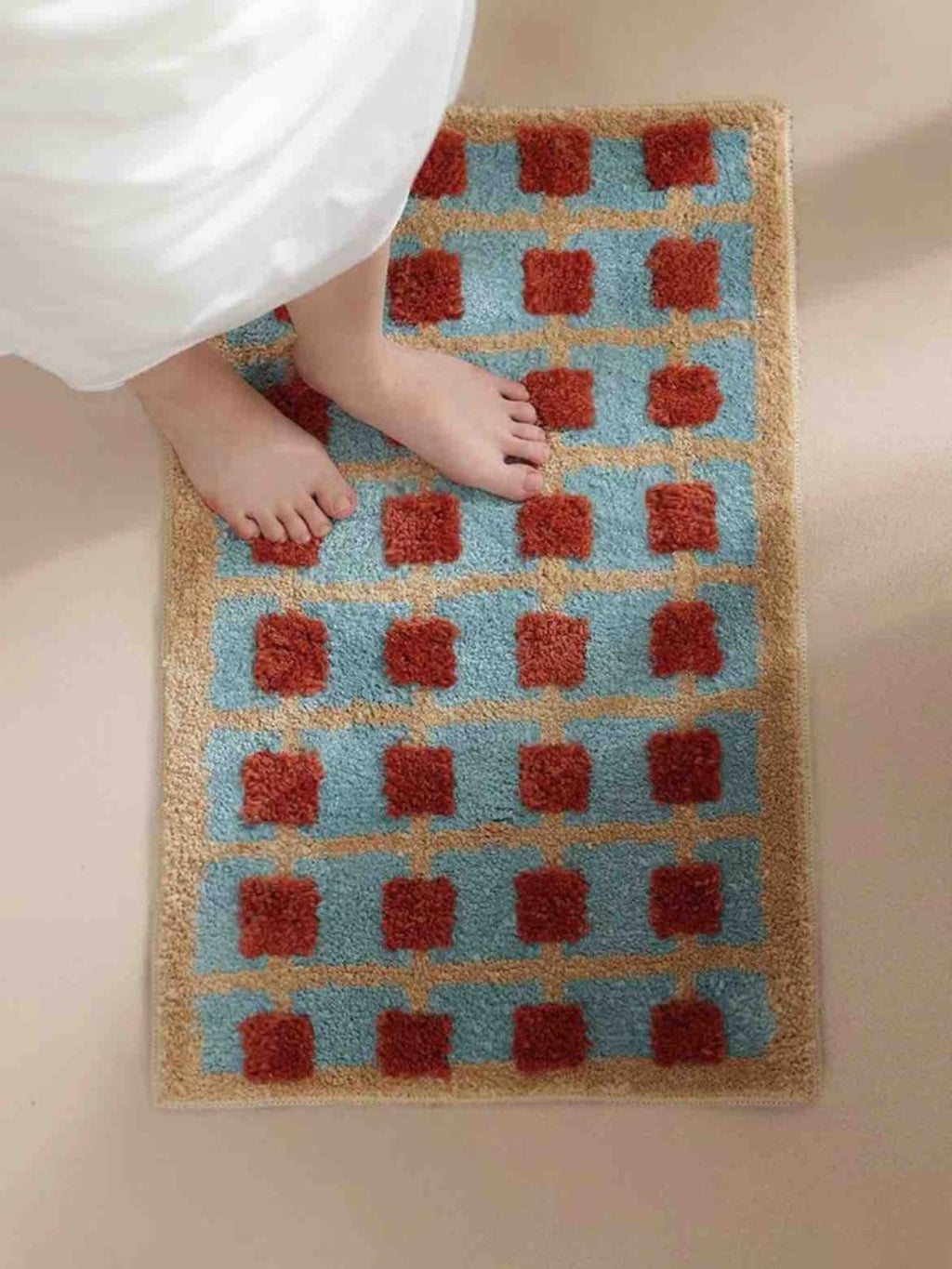 Tapis de bain rétro à carreaux — vue 4